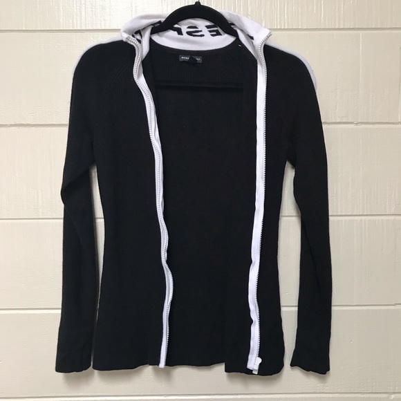 bebeSports • Black & White Zip Up Jacket Small - Picture 2 of 8
